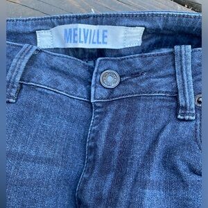 Brandy Melville dark wash skinny Jean